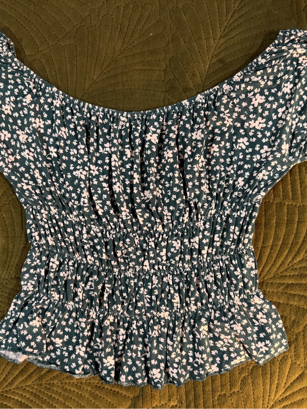 Forever 21 Women's Floral Smocked Off the Shoulder Top - Green & White